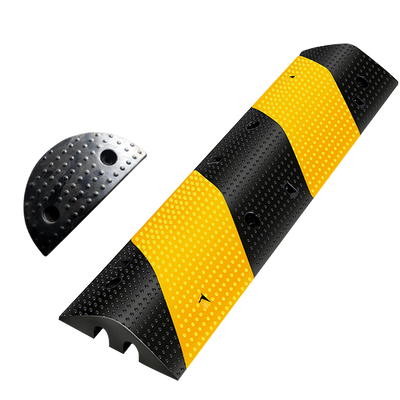 SPEED HUMP WITH CABLE PROTECTOR