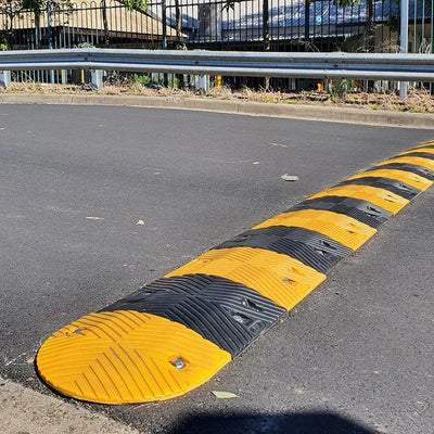 Speed Hump 9011